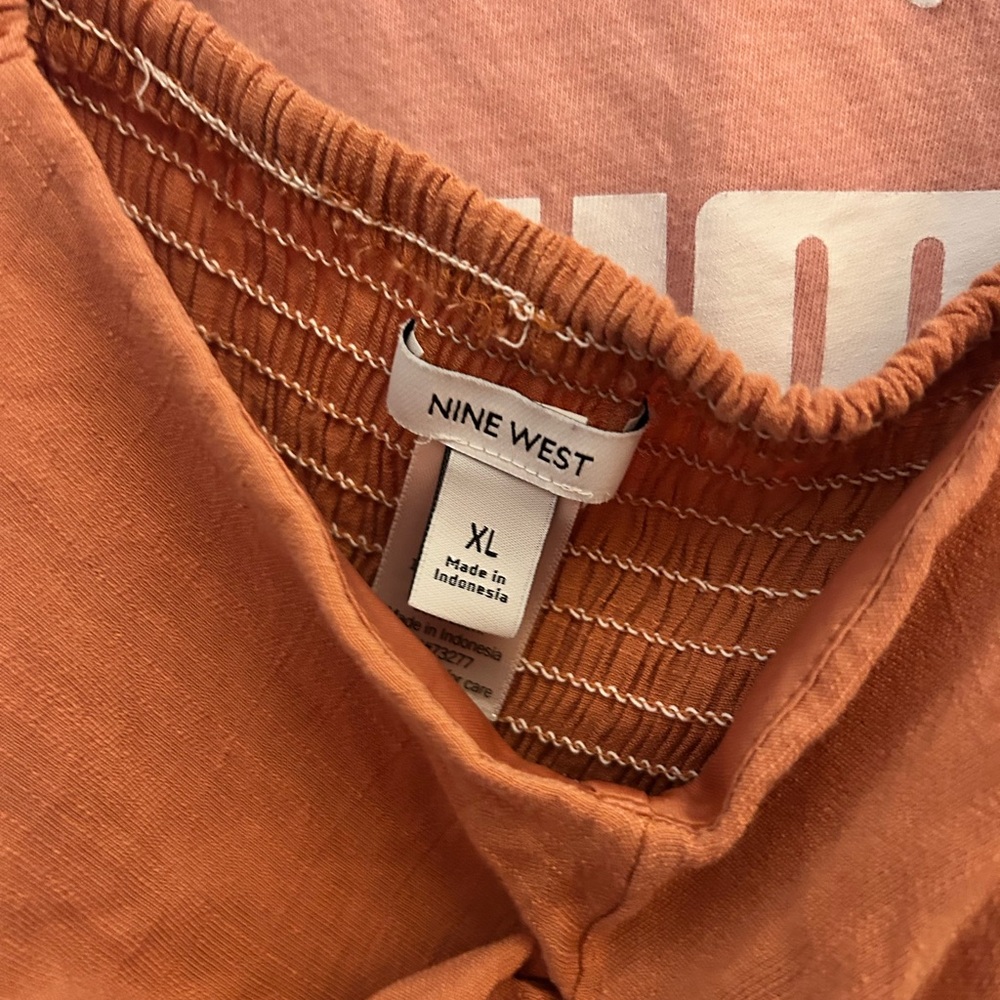 Woman's Terracotta Nine West Top With Side Zipper Large - Picture 9 of 9